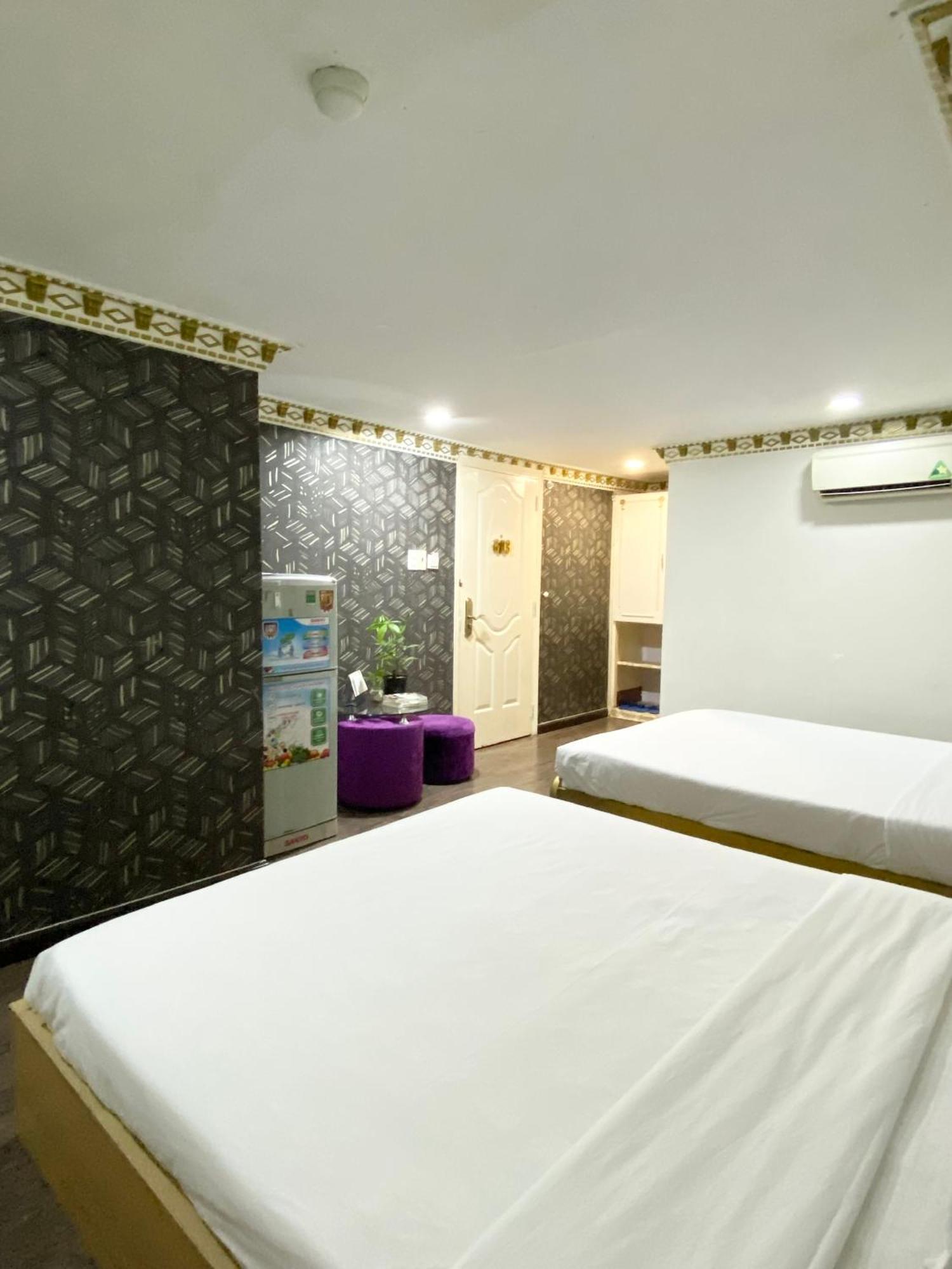 הו צ'י מין סיטי Crowne Bui Vien Hotel מראה חיצוני תמונה